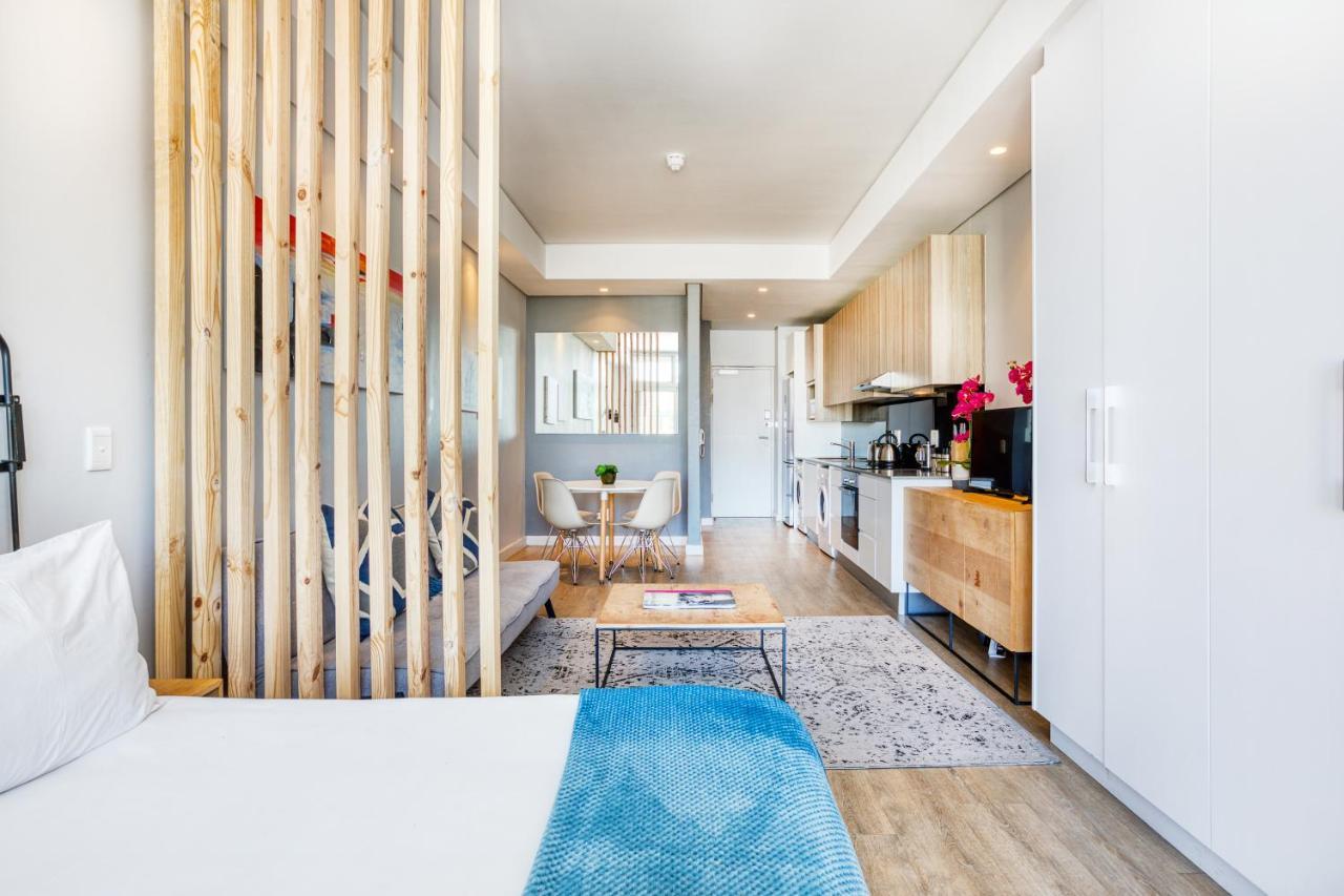 Backup-Powered Urban Sanctuary Near Table Mountain Apartment Cape Town Exterior photo
