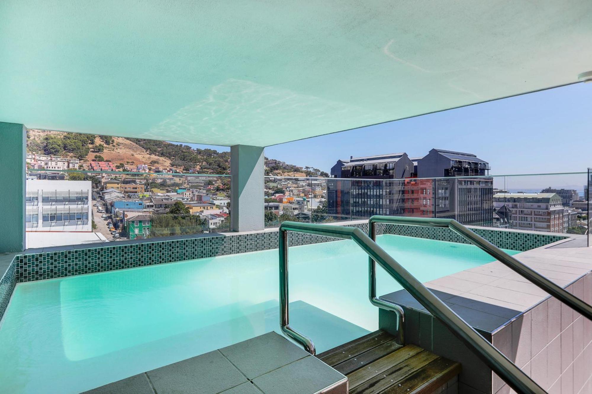 Backup-Powered Urban Sanctuary Near Table Mountain Apartment Cape Town Exterior photo